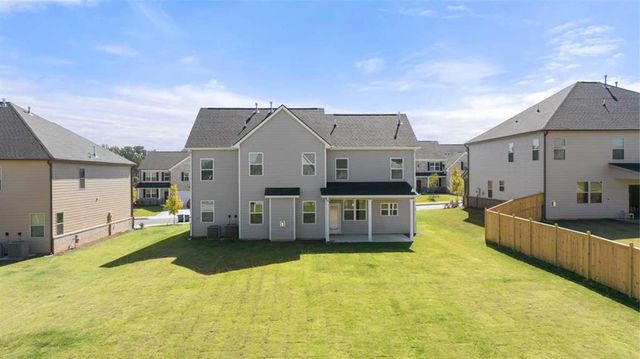 210 Sandy Oak Drive, Loganville, GA 30052