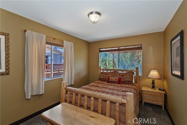 43850 Yosemite, Big Bear Lake, CA 92315