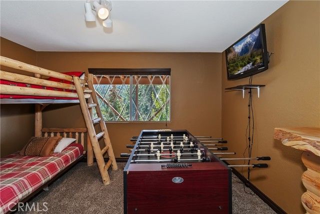 43850 Yosemite, Big Bear Lake, CA 92315