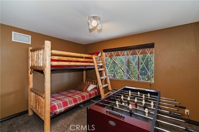 43850 Yosemite, Big Bear Lake, CA 92315