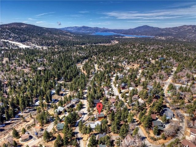 43850 Yosemite, Big Bear Lake, CA 92315