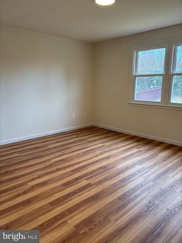 2614 ARMADA ST, Herndon, VA 20171