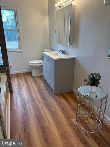 2614 ARMADA ST, Herndon, VA 20171