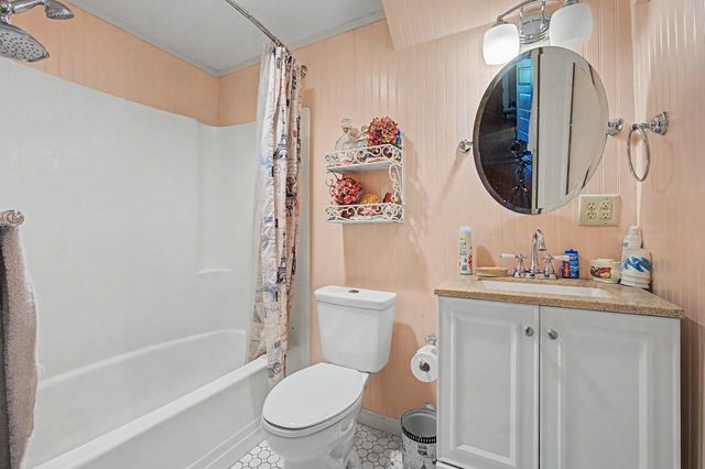 626 Hagood Avenue, Barnwell, SC 29812