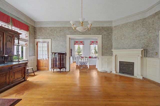 626 Hagood Avenue, Barnwell, SC 29812