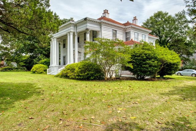 626 Hagood Avenue, Barnwell, SC 29812