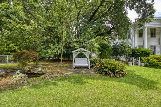626 Hagood Avenue, Barnwell, SC 29812