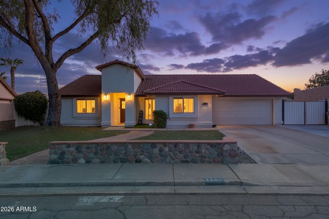 1350 W ESCARPA Street, Mesa, AZ 85201