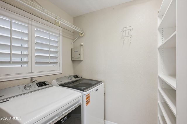 1350 W ESCARPA Street, Mesa, AZ 85201