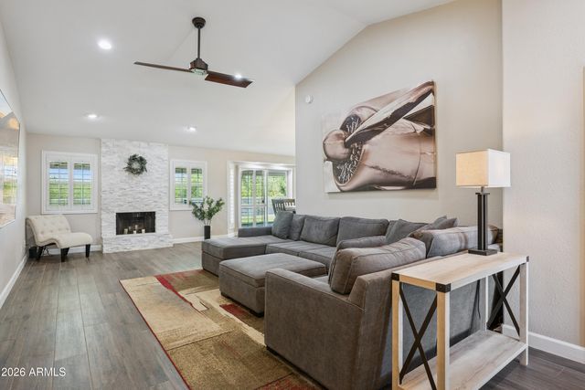 1350 W ESCARPA Street, Mesa, AZ 85201