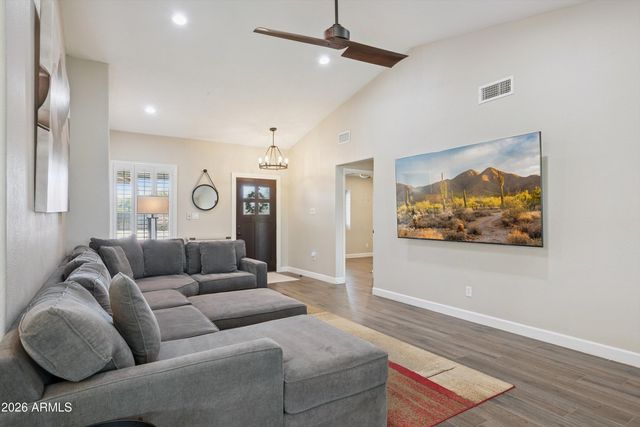 1350 W ESCARPA Street, Mesa, AZ 85201