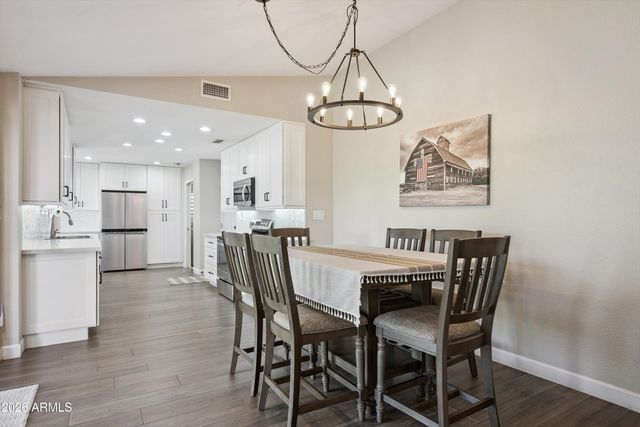 1350 W ESCARPA Street, Mesa, AZ 85201