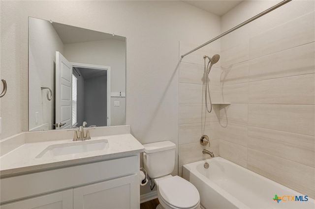 632 Wild Spur Lane, Liberty Hill, TX 78642