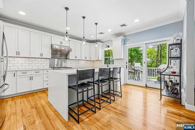 129 Woodland Avenue, Ramsey, NJ 07446