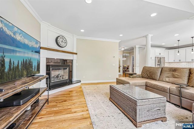 129 Woodland Avenue, Ramsey, NJ 07446