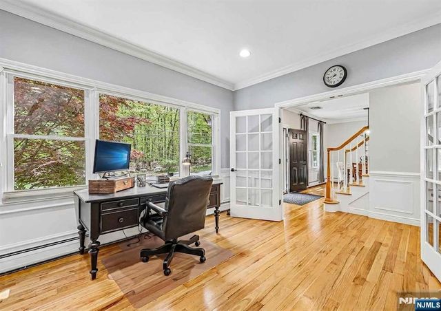 129 Woodland Avenue, Ramsey, NJ 07446