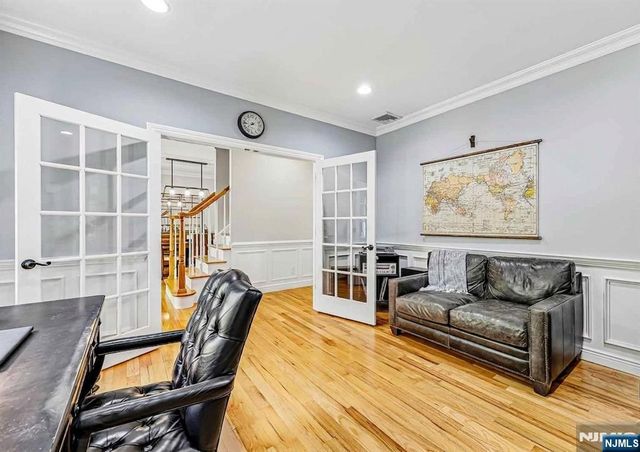 129 Woodland Avenue, Ramsey, NJ 07446