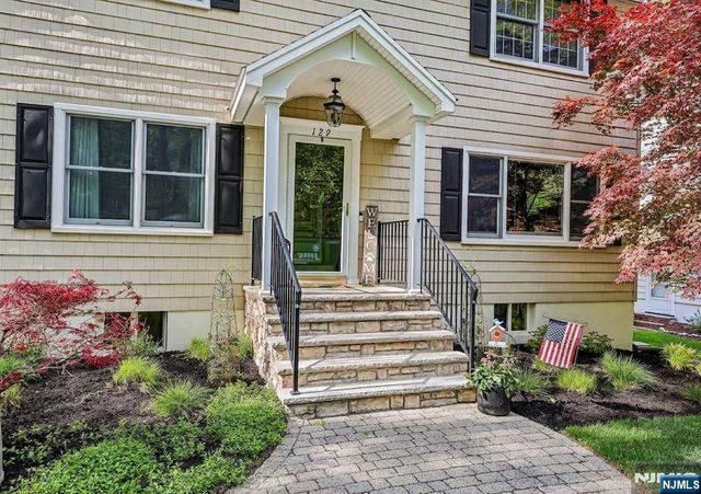 129 Woodland Avenue, Ramsey, NJ 07446