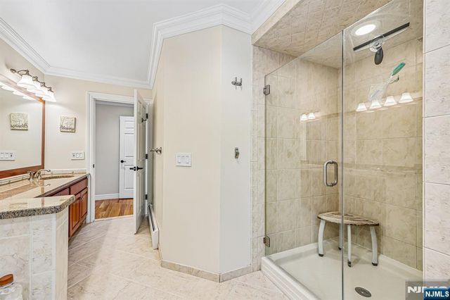 129 Woodland Avenue, Ramsey, NJ 07446