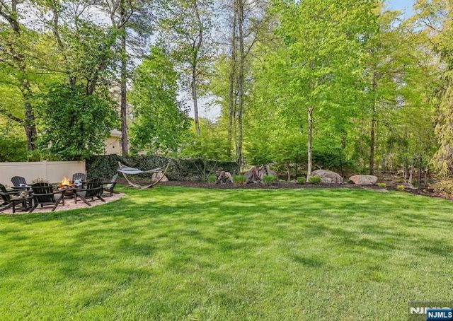 129 Woodland Avenue, Ramsey, NJ 07446