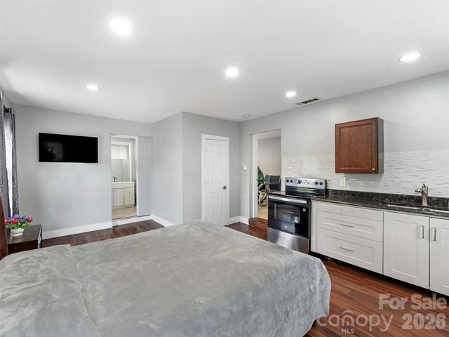 8428 Anette Avenue, Mint Hill, NC 28227