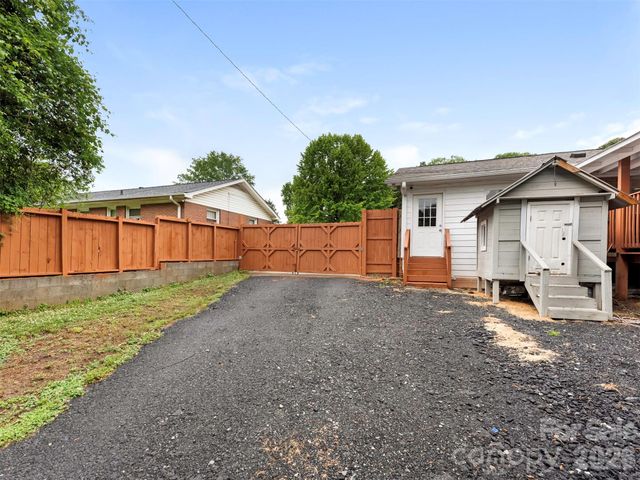 8428 Anette Avenue, Mint Hill, NC 28227