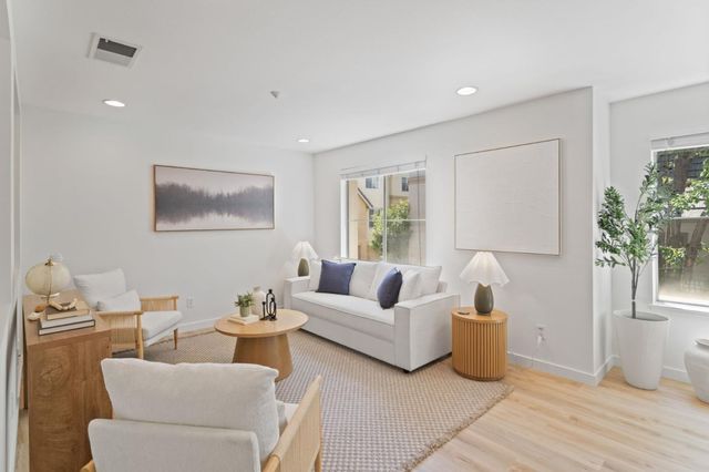 361 Pacific Drive, Mountain View, CA 94043
