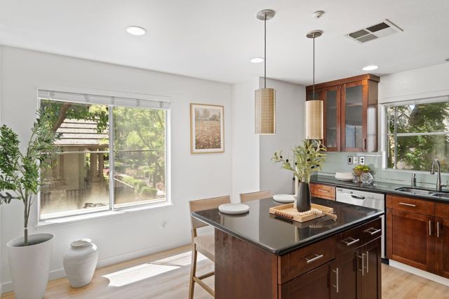 361 Pacific Drive, Mountain View, CA 94043