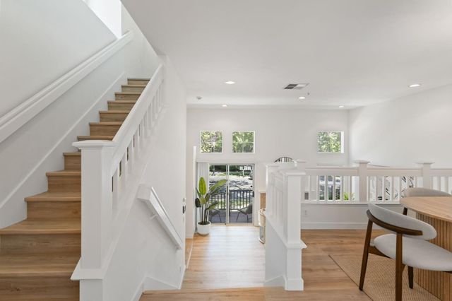361 Pacific Drive, Mountain View, CA 94043