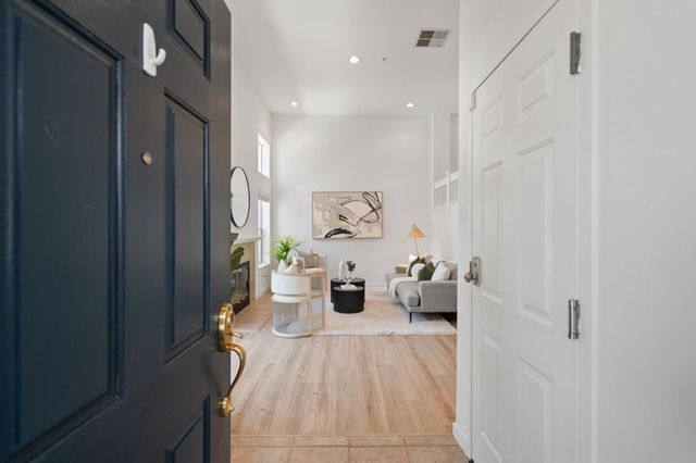 361 Pacific Drive, Mountain View, CA 94043