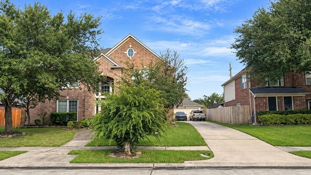 15827 Maple Shores Drive, Houston, TX 77044
