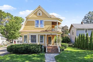 605 N Main Street, Three Rivers, MI 49093
