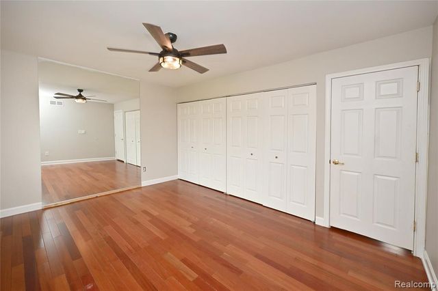 2939 Winter Drive, Troy, MI 48083