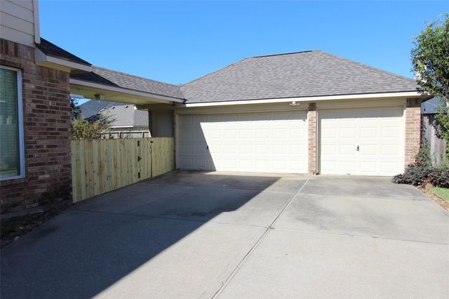 1410 Caine Hill Court, League City, TX 77573