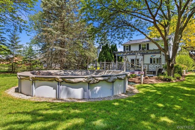 5788 Stone Road, Lockport Town, NY 14094