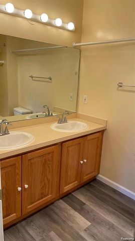 24395 Surfside Road, Novi, MI 48374