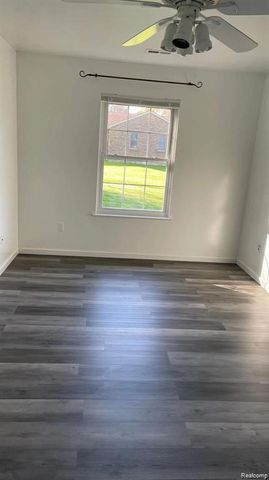 24395 Surfside Road, Novi, MI 48374