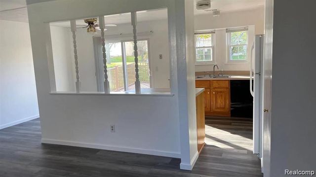 24395 Surfside Road, Novi, MI 48374