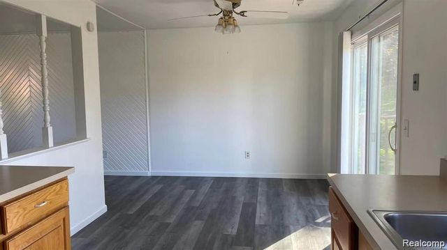 24395 Surfside Road, Novi, MI 48374