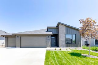 10532 W Tinder St, Star, ID 83669