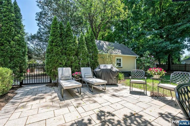 630 Wyndemere Avenue, Ridgewood, NJ 07450