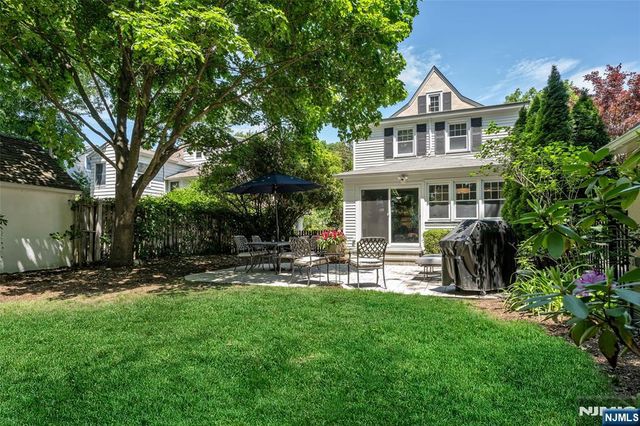 630 Wyndemere Avenue, Ridgewood, NJ 07450