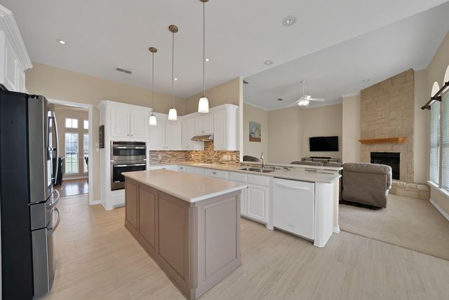 11692 Foutch Road, Pilot Point, TX 76258