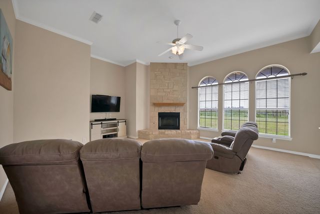 11692 Foutch Road, Pilot Point, TX 76258