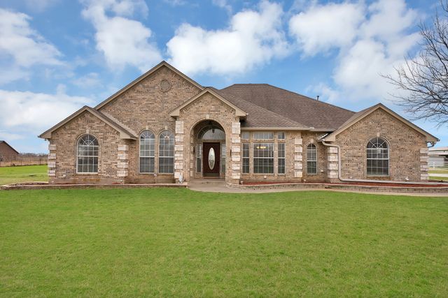 11692 Foutch Road, Pilot Point, TX 76258