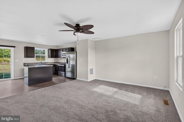 430 SWITCHGRASS CT, Bunker Hill, WV 25413