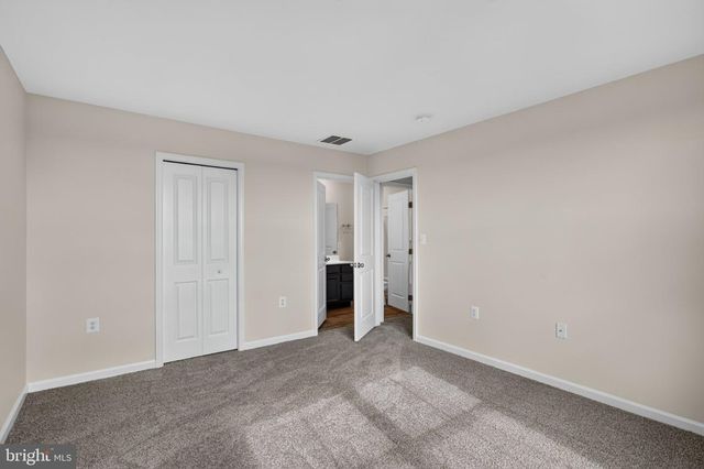 430 SWITCHGRASS CT, Bunker Hill, WV 25413