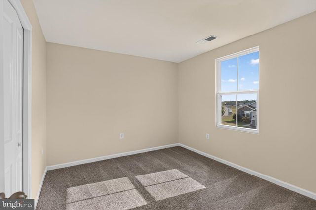 430 SWITCHGRASS CT, Bunker Hill, WV 25413