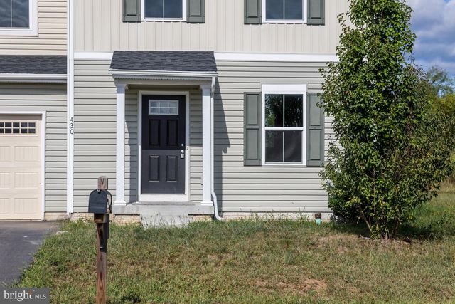 430 SWITCHGRASS CT, Bunker Hill, WV 25413