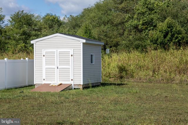 430 SWITCHGRASS CT, Bunker Hill, WV 25413